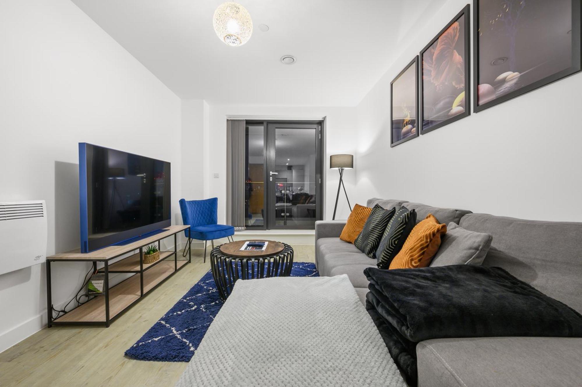 Stylish & Spacious Salford Quays One Bedroom High Floor Apartment With Balcony Manchester Eksteriør billede